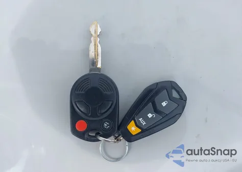 2011 Ford Escape Xlt z USA, uszkodzony, nr VIN 1FMCU9DG9BKB17396